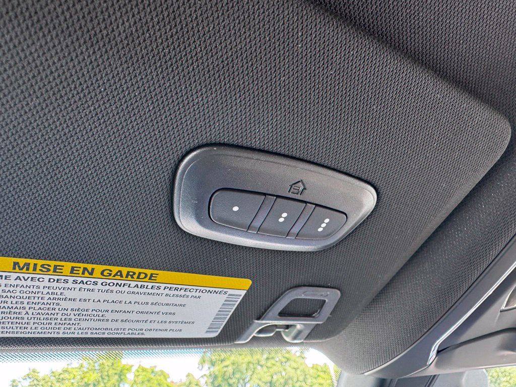 Used 2024 Jeep Grand Cherokee L Limited RWD image 14