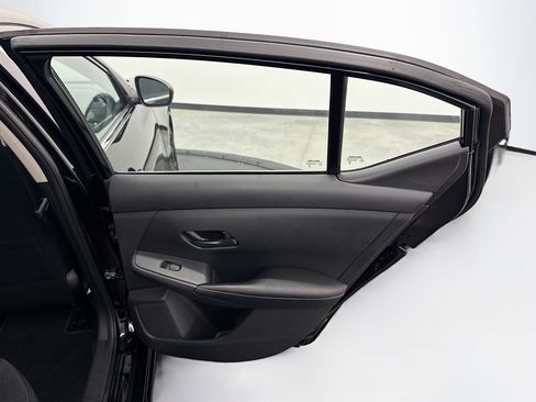 Used 2025 Nissan Sentra SV FWD image 27