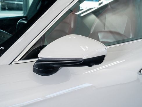 Used 2021 Porsche Taycan 4S image 20