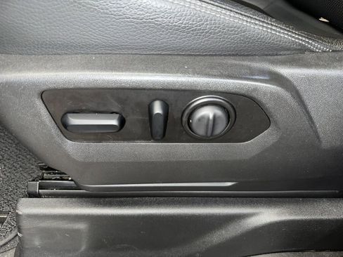 Certified 2021 GMC Sierra 3500 Denali w/ Denali Ultimate Package image 3