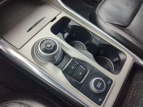 Used 2021 Ford Explorer Limited w/ Hybrid Equipment Group 310A image 28