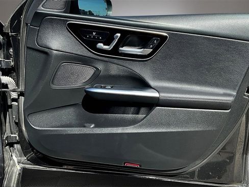 Used 2023 Mercedes-Benz C 300 Sedan image 27