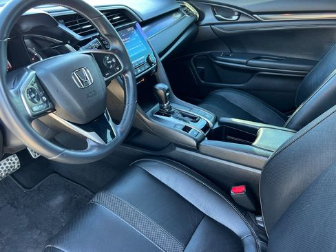 Used 2020 Honda Civic Sport Touring image 11