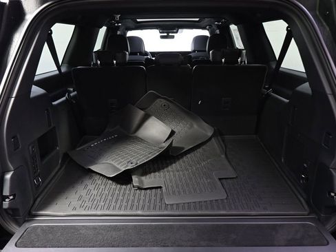 New 2026 Lincoln Navigator L Reserve image 19