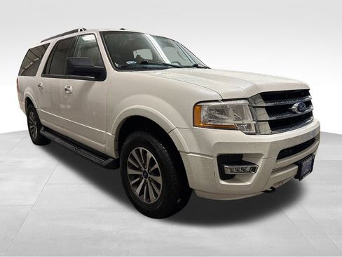 Used 2017 Ford Expedition EL XLT w/ Equipment Group 202A image 5