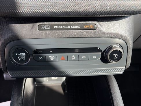 Used 2025 Ford Bronco Sport Big Bend w/ Convenience Package image 27