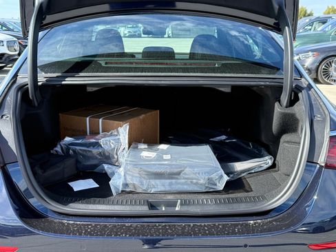 New 2026 Mercedes-Benz E 53 AMG e 4MATIC Sedan image 12