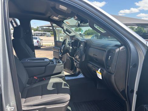 New 2025 Chevrolet Silverado 2500 Custom w/ Custom Value Package AWD/4WD image 17