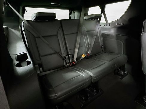 Used 2021 GMC Yukon XL Denali image 14