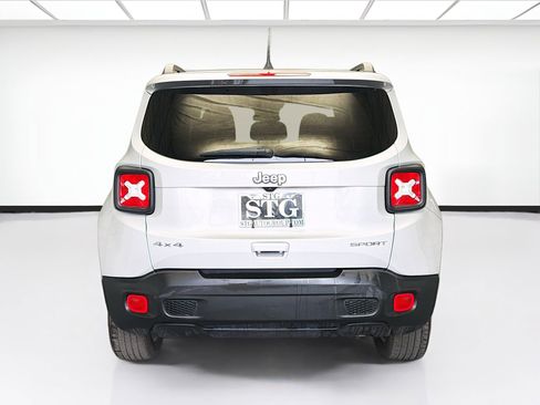 Used 2021 Jeep Renegade Sport w/ Sport Appearance Group image 5