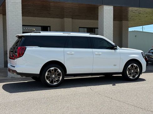 Used 2025 Ford Expedition Max King Ranch AWD/4WD image 5