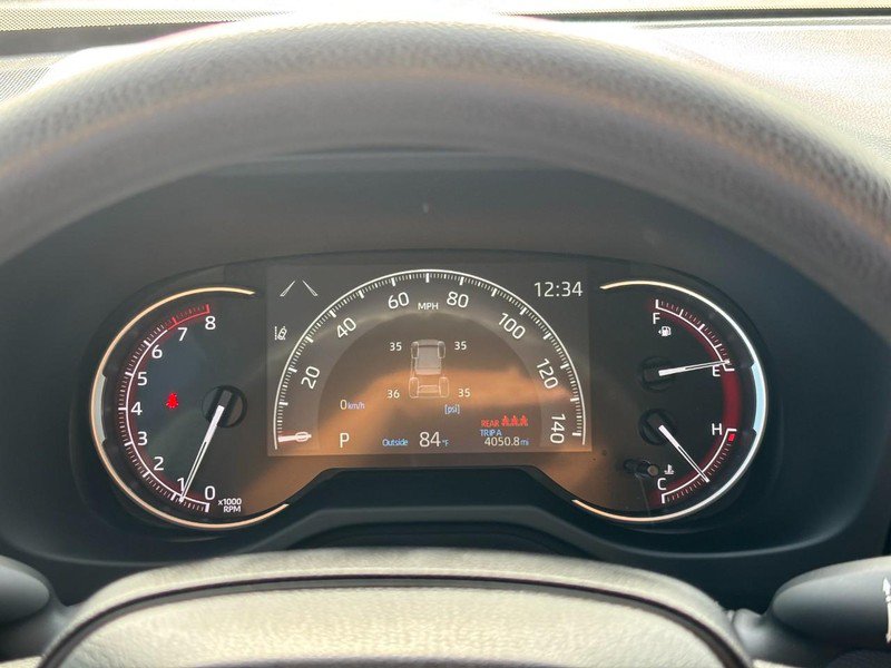 Used 2025 Toyota RAV4 LE FWD image 19