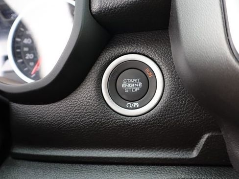 New 2026 RAM 1500 Express AWD/4WD image 15