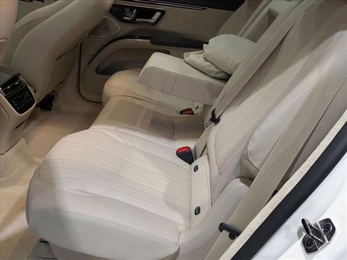 Certified 2023 Mercedes-Benz EQS 580 4MATIC SUV image 20