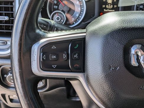 Used 2019 RAM 1500 Big Horn image 19