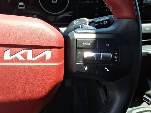 Used 2025 Kia K4 GT-Line w/ GT-Line Premium Package FWD image 26