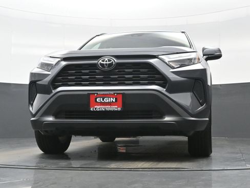 Used 2025 Toyota RAV4 XLE AWD/4WD image 27