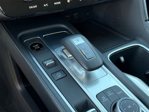 Used 2026 INFINITI QX60 Pure w/ Cargo Package image 24