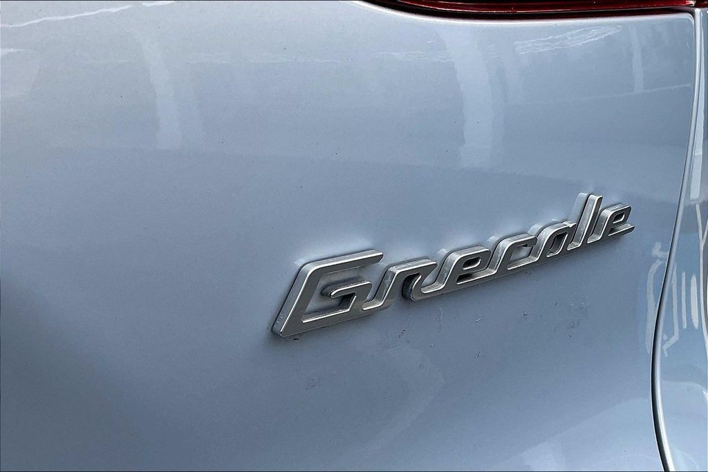 Used 2023 Maserati Grecale Modena AWD/4WD image 23