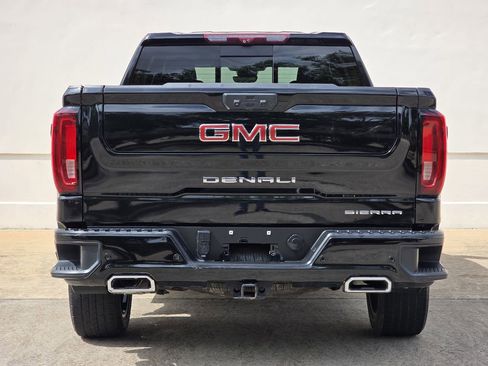 Used 2023 GMC Sierra 1500 Denali w/ Denali Reserve Package AWD/4WD image 4