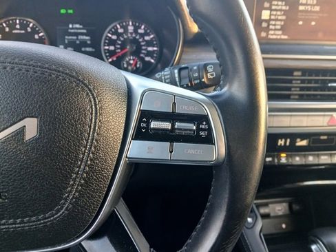 Used 2022 Kia Telluride EX w/ EX Premium Package image 31