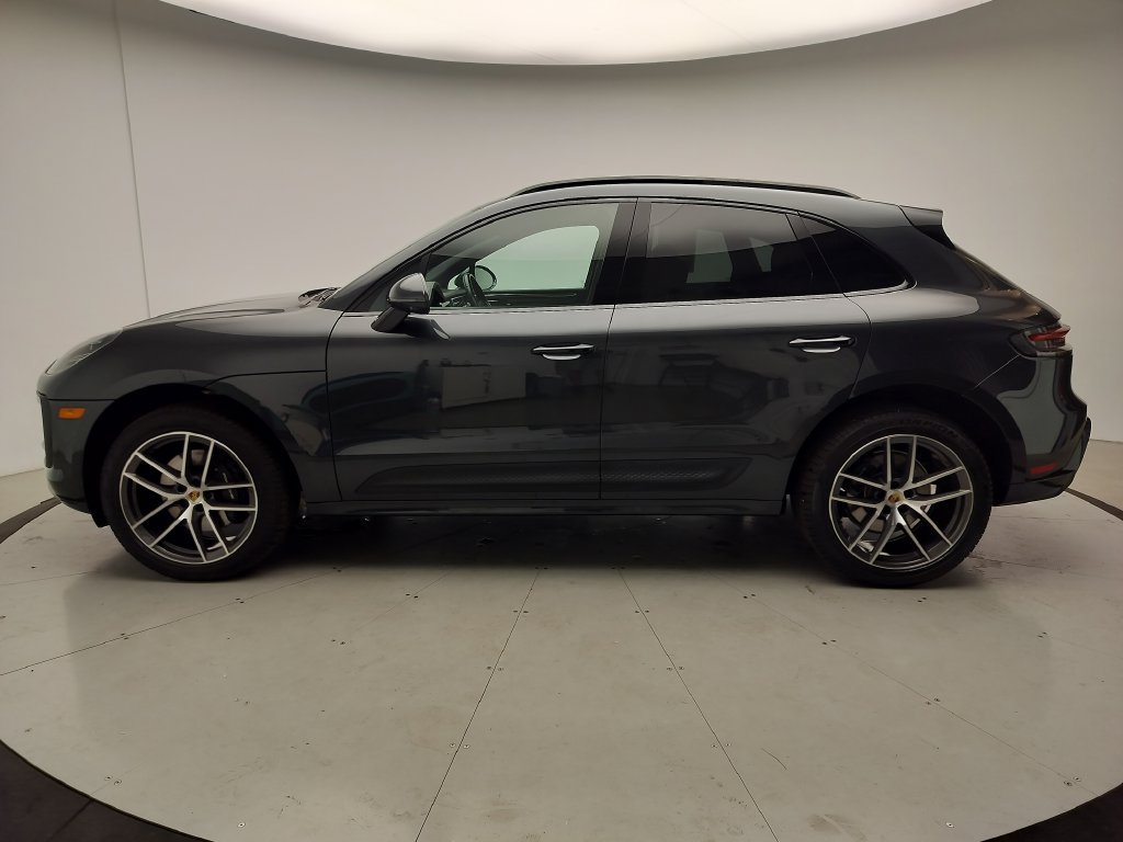 Certified 2024 Porsche Macan Turbo AWD/4WD image 2