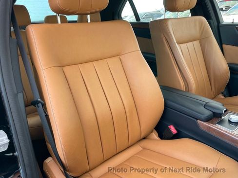 Used 2010 Mercedes-Benz E 350 4MATIC Sedan image 14