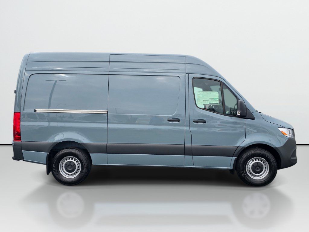 New 2025 Mercedes-Benz Sprinter 2500 image 6