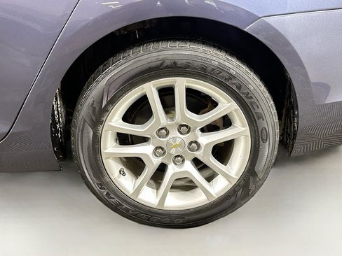 Used 2015 Chevrolet Malibu LT w/ Power Convenience Package FWD image 28