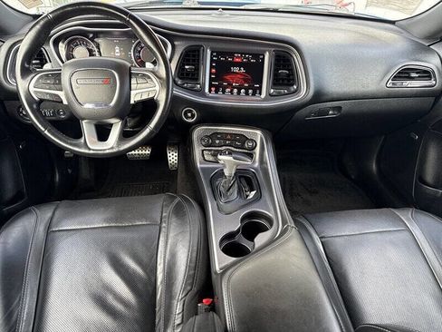 Used 2015 Dodge Challenger SXT Plus image 18