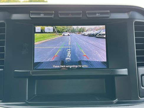 Used 2024 Ford F250 XLT image 21