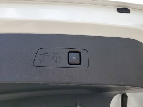 Certified 2023 Lincoln Corsair Reserve image 7