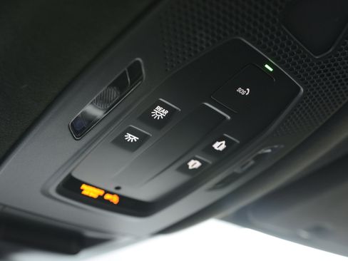 Certified 2026 Porsche Cayenne GTS AWD/4WD image 23