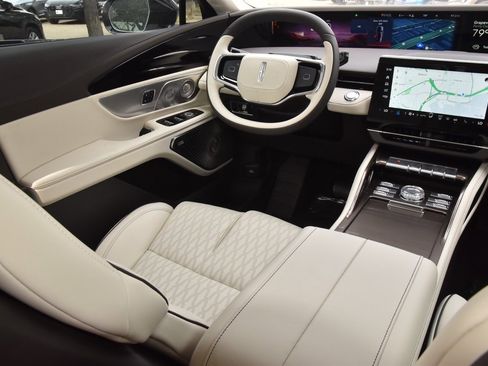 New 2026 Lincoln Nautilus Black Label w/ Jet Appearance Package image 15