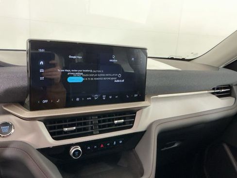 New 2026 Ford Explorer Active AWD/4WD image 18