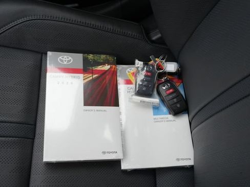 Used 2026 Toyota Camry XSE FWD image 42