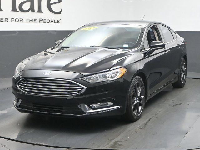 Used 2018 Ford Fusion SE w/ Equipment Group 201A FWD image 7