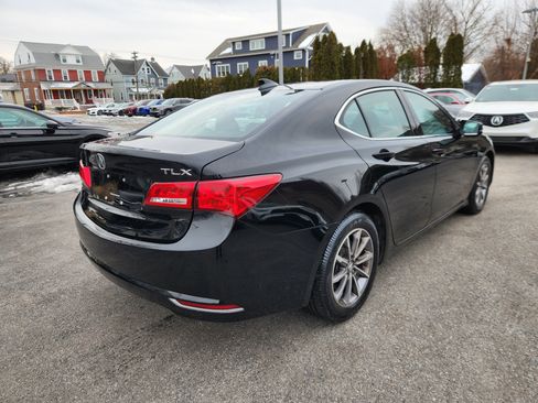 Used 2020 Acura TLX image 4