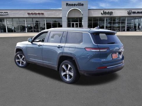 New 2026 Jeep Grand Cherokee L Limited w/ Trailer Tow Package AWD/4WD image 5