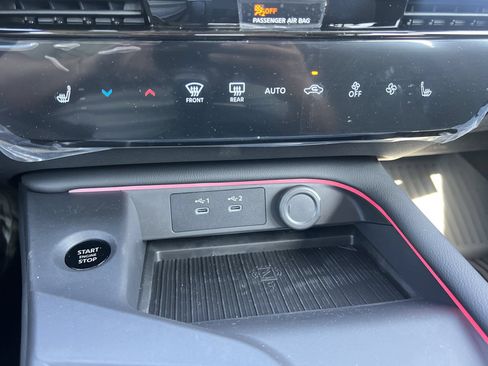 New 2026 Nissan Sentra SV FWD image 7