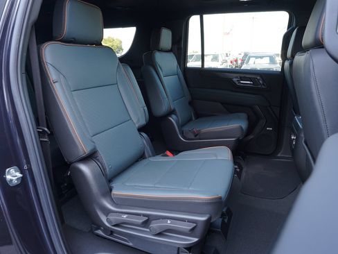 New 2026 GMC Yukon XL AT4 w/ AT4 Premium Package AWD/4WD image 25