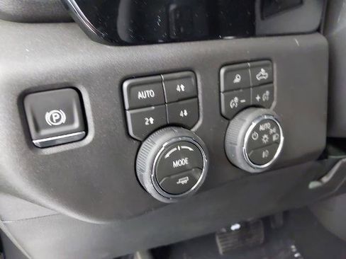 New 2026 Chevrolet Silverado 1500 LT Trail Boss w/ LT Trail Boss Premium Package AWD/4WD image 24