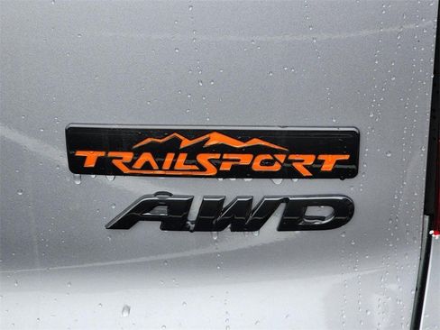 Used 2025 Honda Passport TrailSport image 12