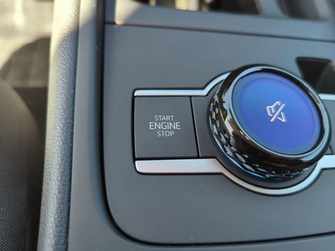 New 2026 Volkswagen Tiguan S image 38