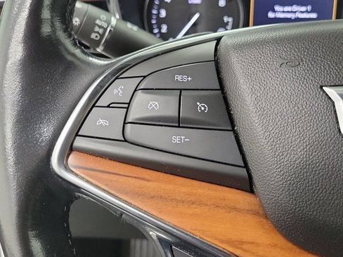Used 2022 Cadillac XT5 Premium Luxury w/ Technology Package FWD image 26