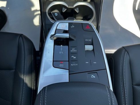 New 2025 BMW X1 xDrive28i w/ Premium Package image 24