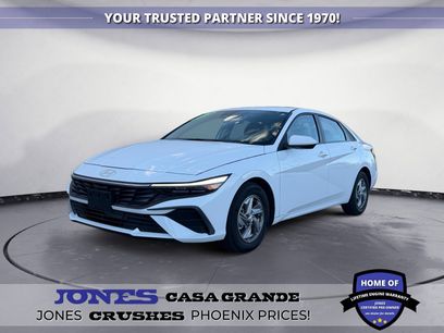 Used 2025 Hyundai Elantra SE