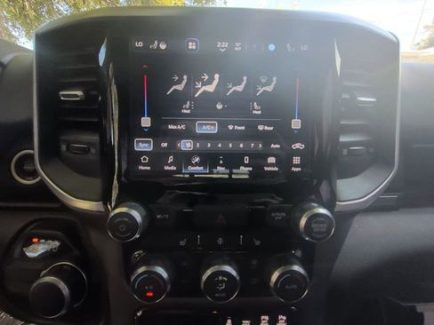 Used 2022 RAM 1500 Big Horn RWD image 20