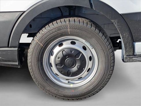 New 2026 Ford Transit 250 148 Medium Roof image 10