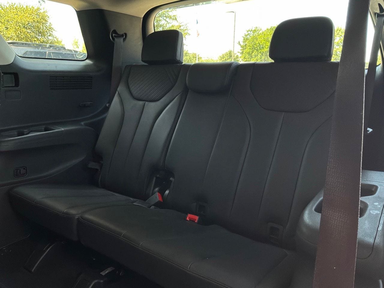 Used 2024 Hyundai Palisade SEL AWD/4WD image 15